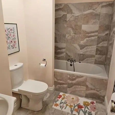 Five Bedroom House Druids Glen
