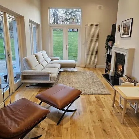 Σπίτι διακοπών Five Bedroom House Druids Glen Leabeg